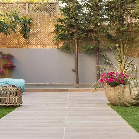 G&m Luxury With Pool Apartamento *