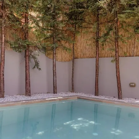 G&m Luxury With Pool * Ханья