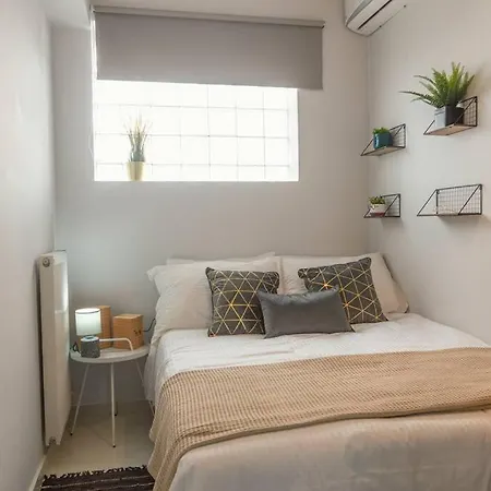 G&m Luxury With Pool Apartman Hriszí Aktí Haniá