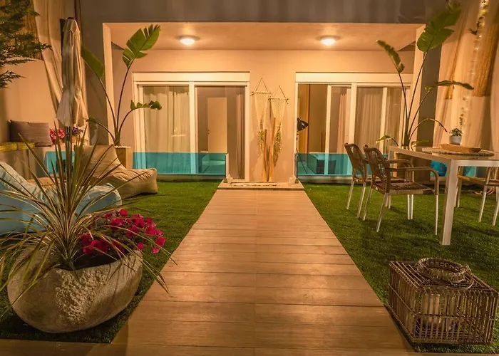 G&m Luxury With Pool