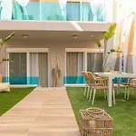 G&m Luxury With Pool
