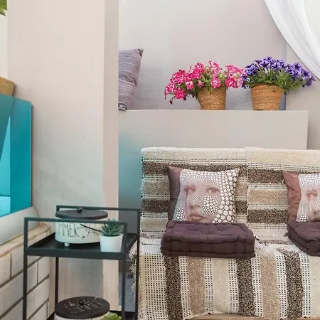 G&m Luxury With Pool * Hanya